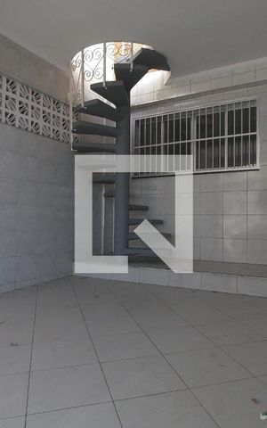Casa à venda com 129m², 3 quartos e 2 vagasGaragem
