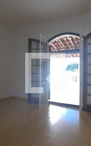 Casa à venda com 129m², 3 quartos e 2 vagasQuarto 1