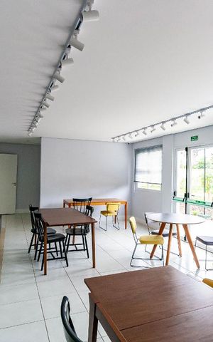 Studio para alugar com 32m², 1 quarto e sem vagaÁrea comum - Salão de festas