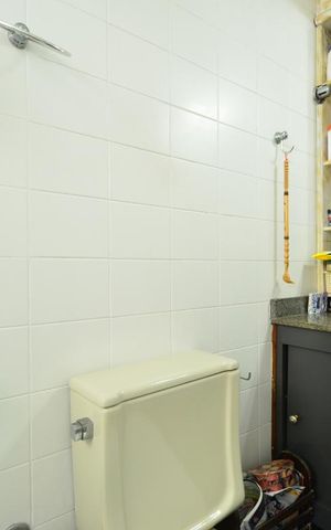 Apartamento à venda com 139m², 5 quartos e 2 vagasBanheiro da Suíte 2
