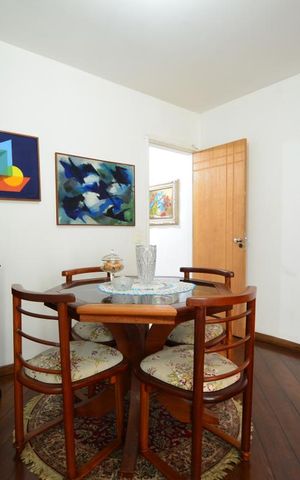 Apartamento à venda com 139m², 5 quartos e 2 vagasSala