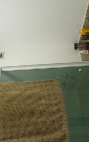 Apartamento à venda com 100m², 2 quartos e 1 vagaBanheiro da Suíte