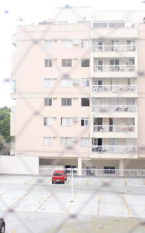 Apartamento à venda com 100m², 2 quartos e 1 vagavista da área de serviço