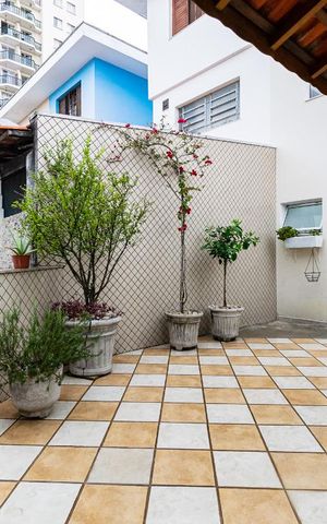 Casa à venda com 200m², 3 quartos e 2 vagasChurrasqueira/Quintal