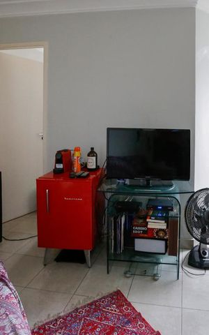Apartamento à venda com 42m², 1 quarto e 1 vaga Apartamento à venda com 42m², 1 quarto e 1 vagaSala