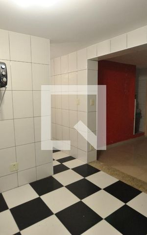 Casa à venda com 370m², 3 quartos e 3 vagasCozinha - Casa 02