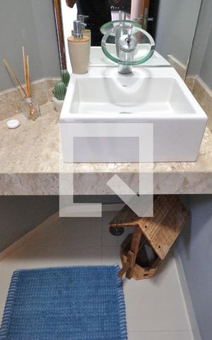 Casa à venda com 370m², 3 quartos e 3 vagasLavabo