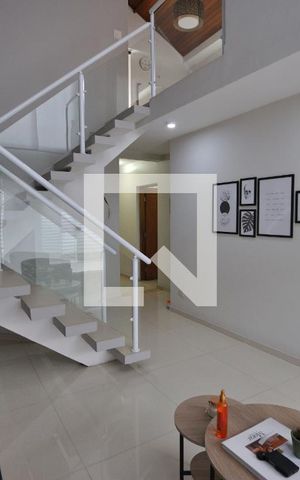 Casa à venda com 370m², 3 quartos e 3 vagasSala