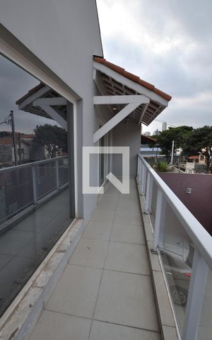 Casa à venda com 370m², 3 quartos e 3 vagasSala de Tv - Sacada