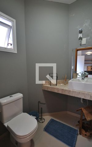 Casa à venda com 370m², 3 quartos e 3 vagasLavabo