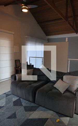 Casa à venda com 370m², 3 quartos e 3 vagasSala de Tv
