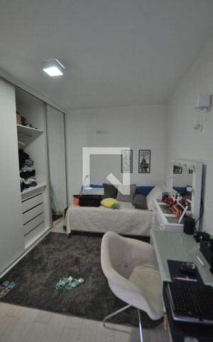 Casa à venda com 370m², 3 quartos e 3 vagasQuarto 2