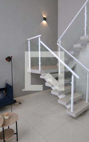 Casa à venda com 370m², 3 quartos e 3 vagasSala