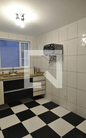 Casa à venda com 370m², 3 quartos e 3 vagasCozinha - Casa 02