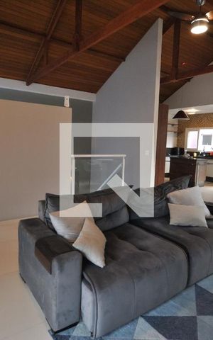 Casa à venda com 370m², 3 quartos e 3 vagasSala de Tv