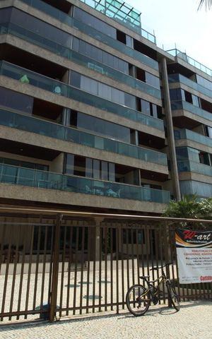 Apartamento para alugar com 85m², 2 quartos e 2 vagasFachada
