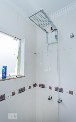 Casa à venda com 264m², 4 quartos e 4 vagas Casa à venda com 264m², 4 quartos e 4 vagasBanheiro suite 3