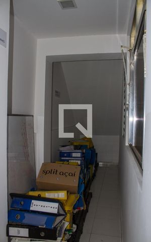 Casa para alugar com 450m², 5 quartos e 4 vagasQuarto de Serviço - Garagem
