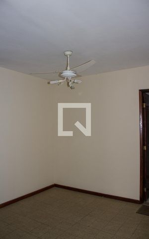 Casa para alugar com 450m², 5 quartos e 4 vagasSuíte 01