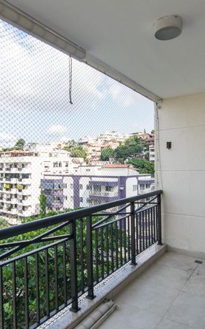 Apartamento para alugar com 91m², 3 quartos e 1 vaga Apartamento para alugar com 91m², 3 quartos e 1 vagaVaranda
