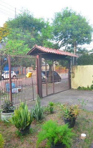 Casa à venda com 377m², 5 quartos e 2 vagasPátio