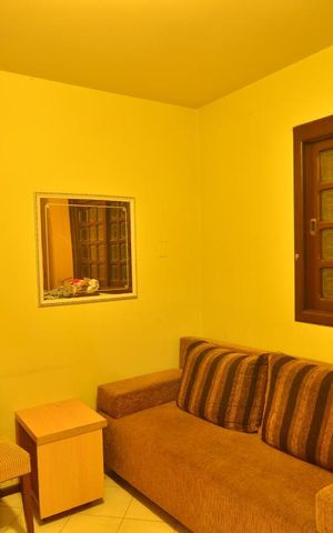 Casa à venda com 377m², 5 quartos e 2 vagasQuarto 1