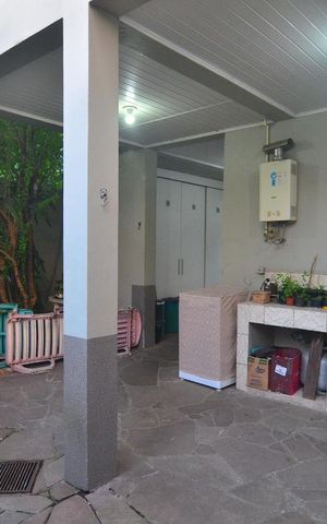 Casa à venda com 377m², 5 quartos e 2 vagasPátio
