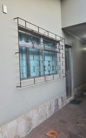 Casa à venda com 377m², 5 quartos e 2 vagasPátio