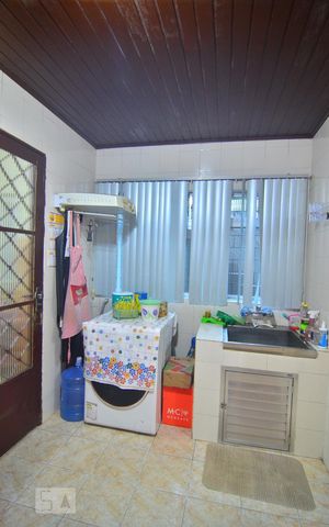 Casa à venda com 377m², 5 quartos e 2 vagasÁrea de serviço