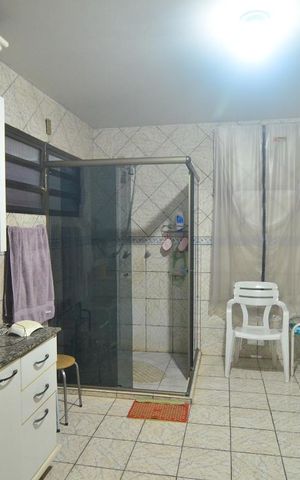 Casa à venda com 377m², 5 quartos e 2 vagasBanheiro Suíte