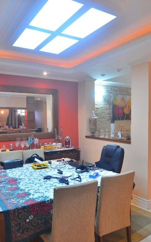 Casa à venda com 377m², 5 quartos e 2 vagasSala de jantar