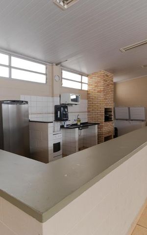 Apartamento à venda com 66m², 2 quartos e 1 vaga Apartamento à venda com 66m², 2 quartos e 1 vagaÁrea comum - Salão de festas com churrasqueira
