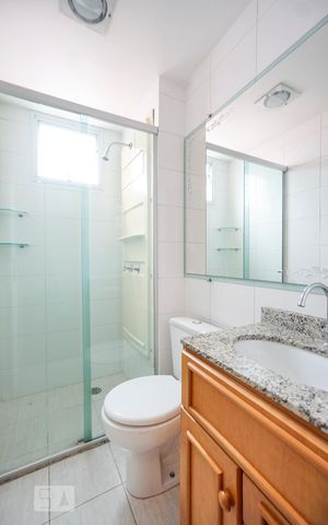Apartamento para alugar com 51m², 2 quartos e 1 vaga Apartamento para alugar com 51m², 2 quartos e 1 vagaBanheiro