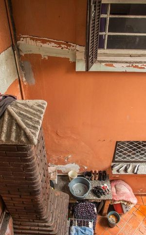 Casa à venda com 130m², 4 quartos e 2 vagas Casa à venda com 130m², 4 quartos e 2 vagasVista