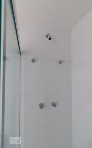 Apartamento para alugar com 64m², 2 quartos e 1 vagaBanheiro social - chuveiro
