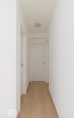 Apartamento para alugar com 64m², 2 quartos e 1 vagaCorredor