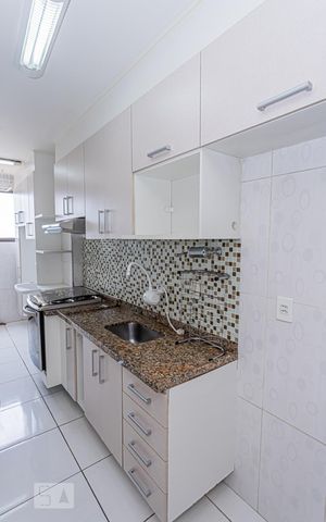 Apartamento à venda com 58m², 2 quartos e 1 vagaCozinha