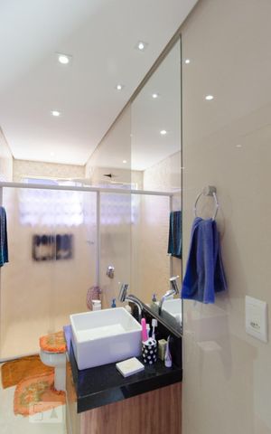 Casa à venda com 525m², 7 quartos e 2 vagas Casa à venda com 525m², 7 quartos e 2 vagasBanheiro da suíte