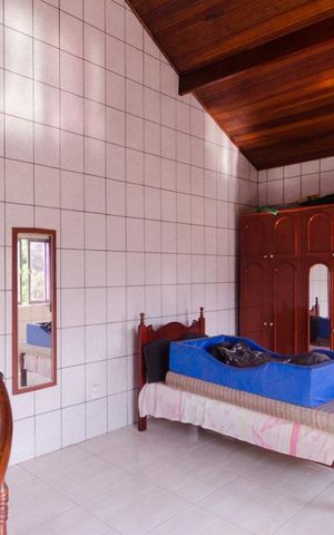 Casa à venda com 525m², 7 quartos e 2 vagas Casa à venda com 525m², 7 quartos e 2 vagasSótão
