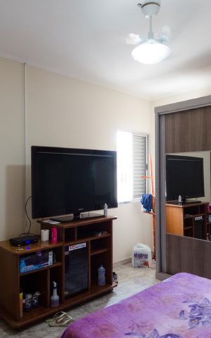 Casa à venda com 525m², 7 quartos e 2 vagas Casa à venda com 525m², 7 quartos e 2 vagasQuarto 2