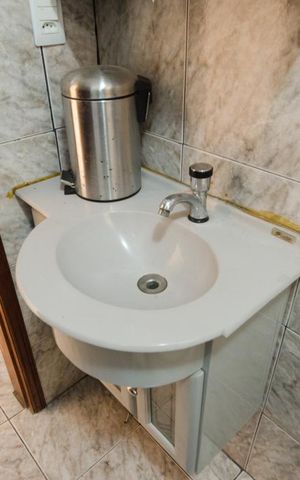 Casa à venda com 525m², 7 quartos e 2 vagas Casa à venda com 525m², 7 quartos e 2 vagasBanheiro