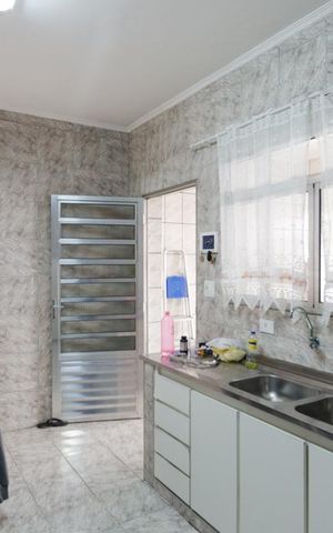 Casa à venda com 525m², 7 quartos e 2 vagas Casa à venda com 525m², 7 quartos e 2 vagasCozinha