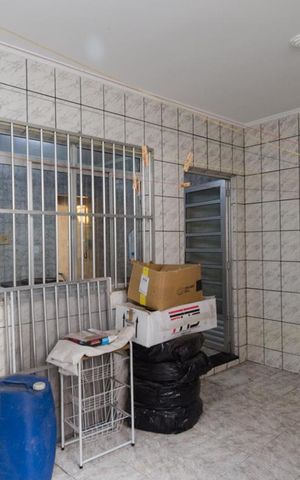 Casa à venda com 525m², 7 quartos e 2 vagas Casa à venda com 525m², 7 quartos e 2 vagasÁrea de serviço