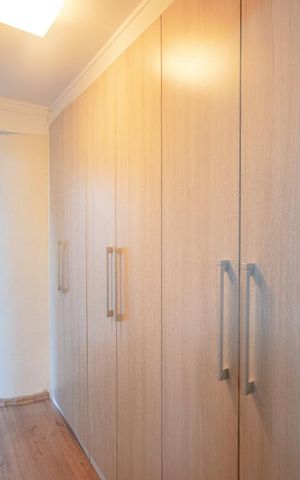 Apartamento à venda com 74m², 2 quartos e 1 vagaCloset