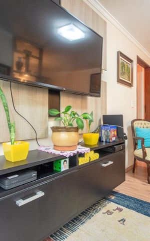 Apartamento à venda com 74m², 2 quartos e 1 vagaSala