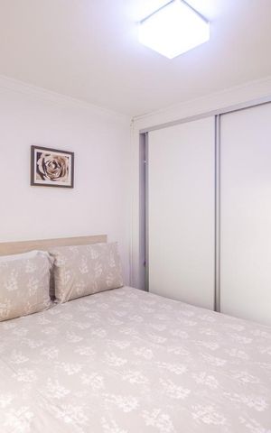 Apartamento à venda com 74m², 2 quartos e 1 vagaQuarto 2