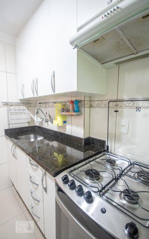 Apartamento à venda com 74m², 2 quartos e 1 vagaCozinha