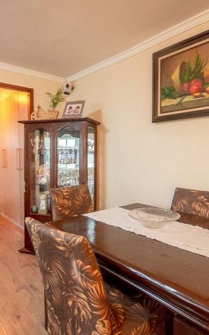 Apartamento à venda com 74m², 2 quartos e 1 vagaSala de Jantar