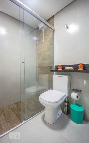 Apartamento à venda com 74m², 2 quartos e 1 vagaBanheiro 2