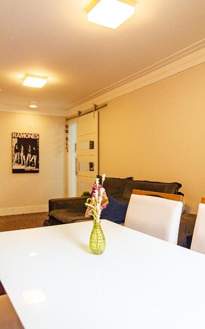 Apartamento para alugar com 57m², 2 quartos e 2 vagas Apartamento para alugar com 57m², 2 quartos e 2 vagasSala